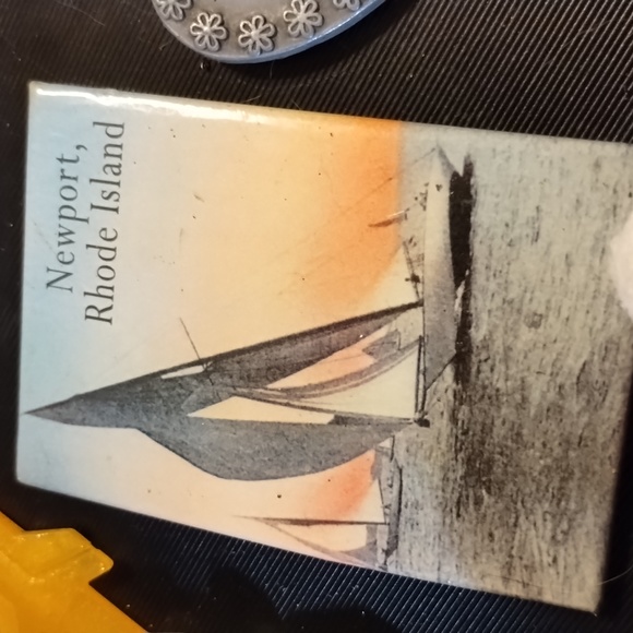 Grandma's a vintage junk drawer~pretty pretty things - Picture 4 of 8